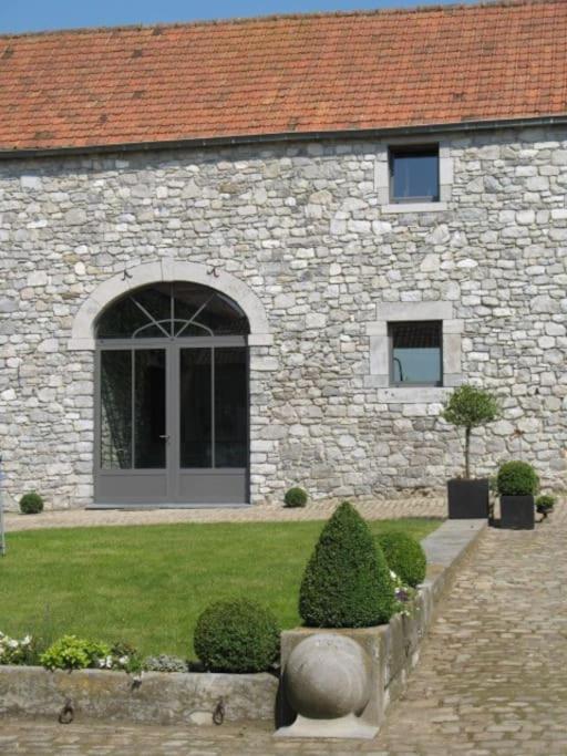 Ferme De La Porte Rouge Andenne Luaran gambar